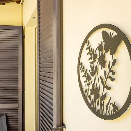 Center House Via Anghileri Lecco