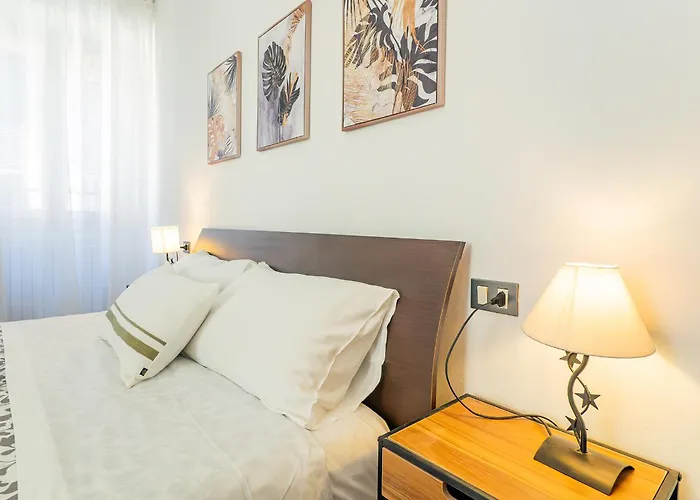 Appartamento Center House Via Anghileri *