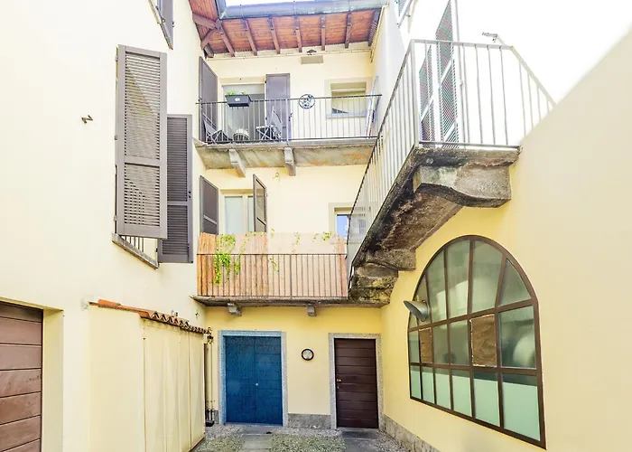 Center House Via Anghileri