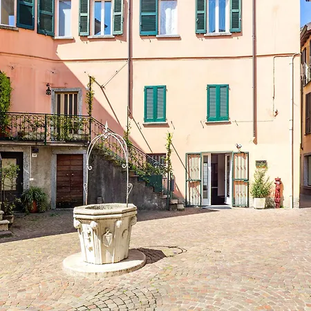 Center House Via Anghileri * ليكو